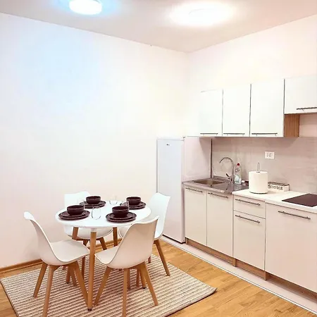 2937 * Podgorica